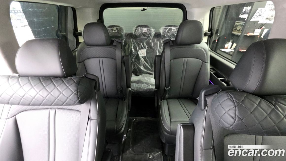 Hyundai Staria 2022