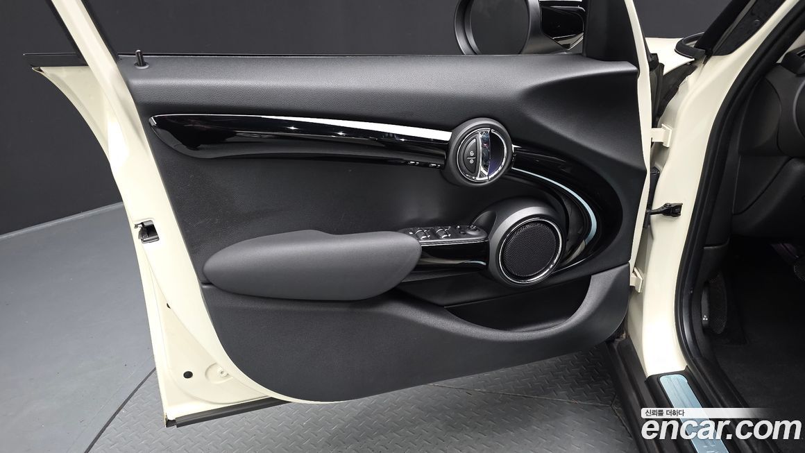 Mini Cooper 2020