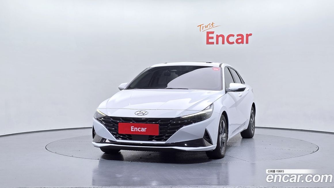 Hyundai AVANTE 2022
