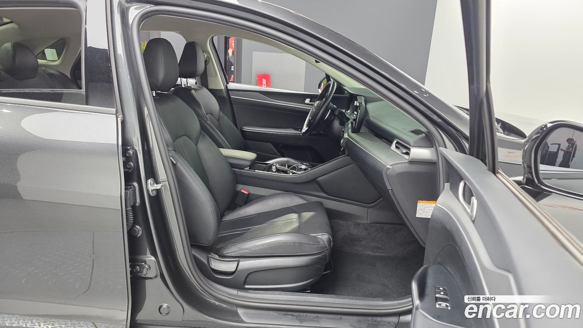 Kia K5 2023