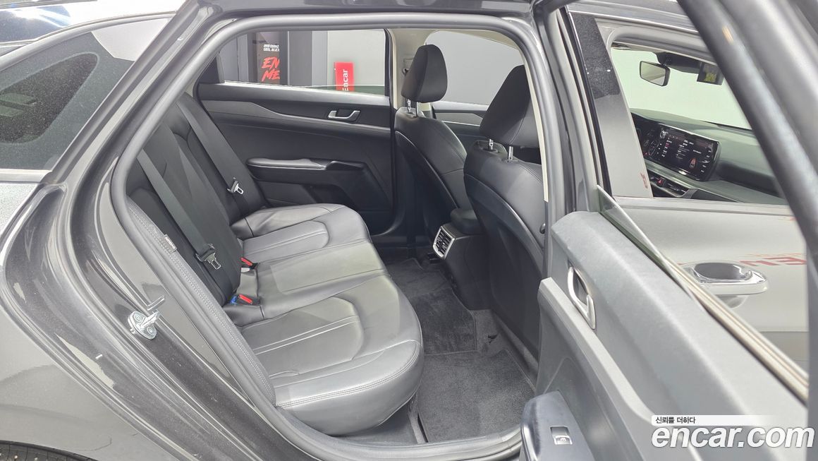 Kia K5 2023