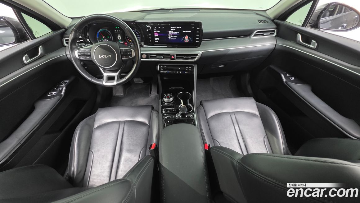 Kia K5 2023