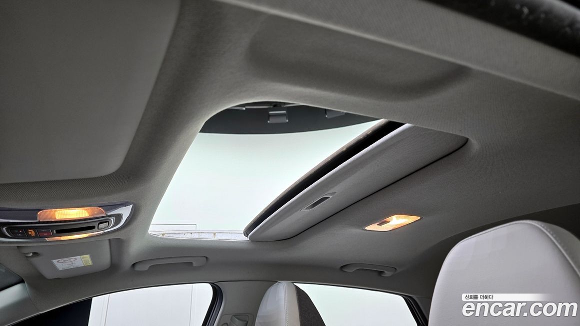 Hyundai AVANTE 2022