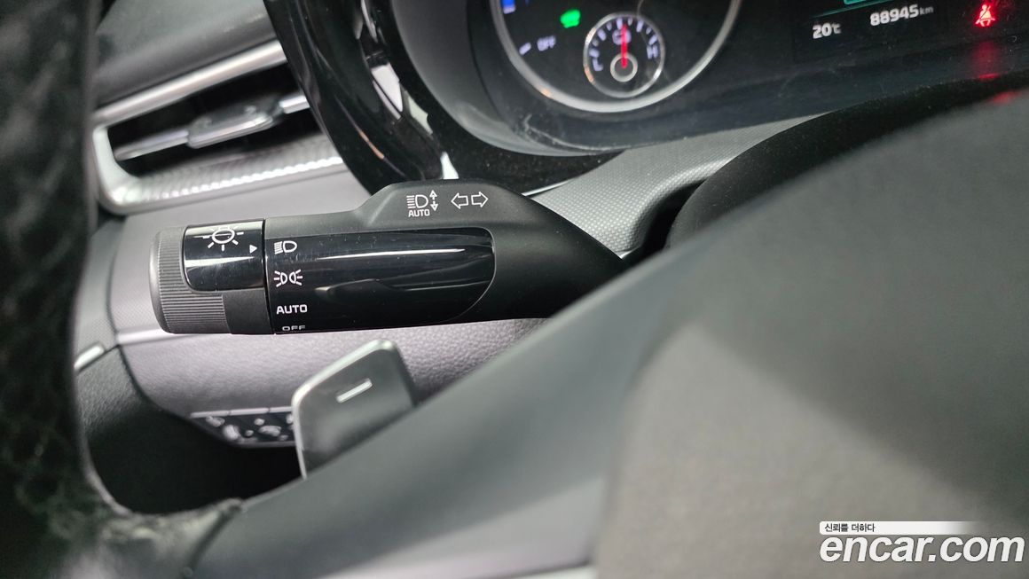 Kia K5 2023