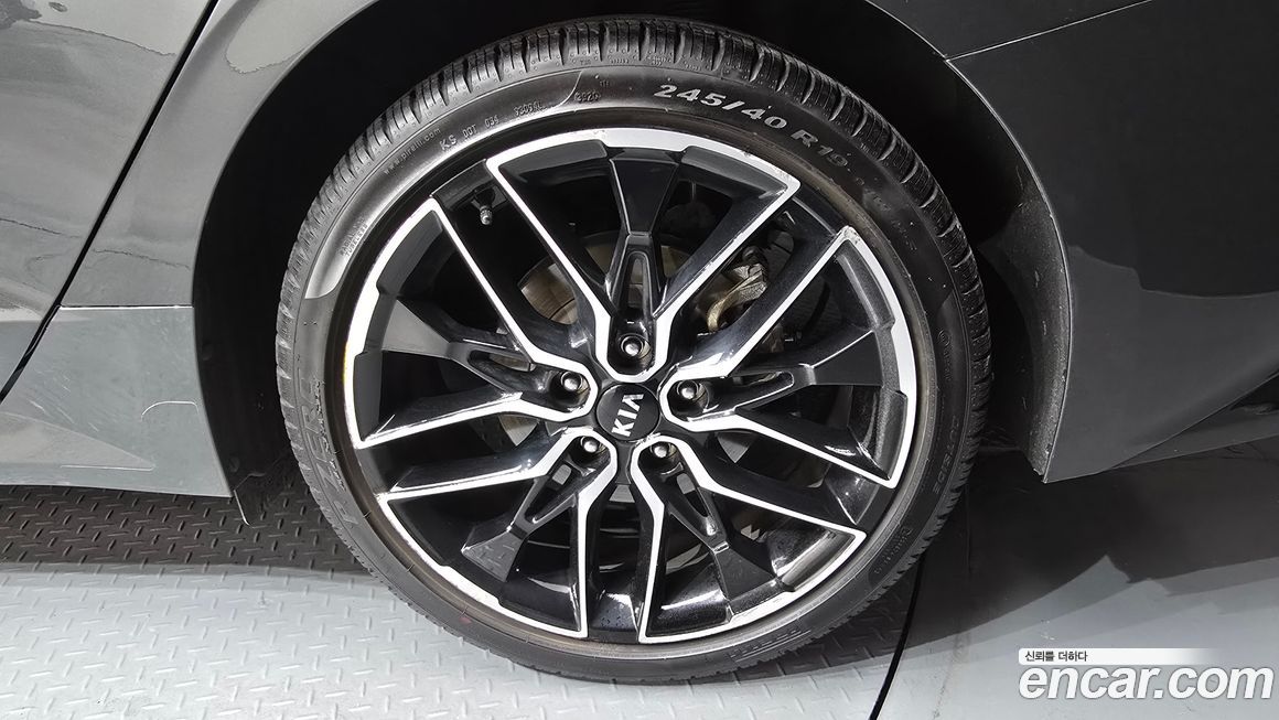 Kia K5 2021