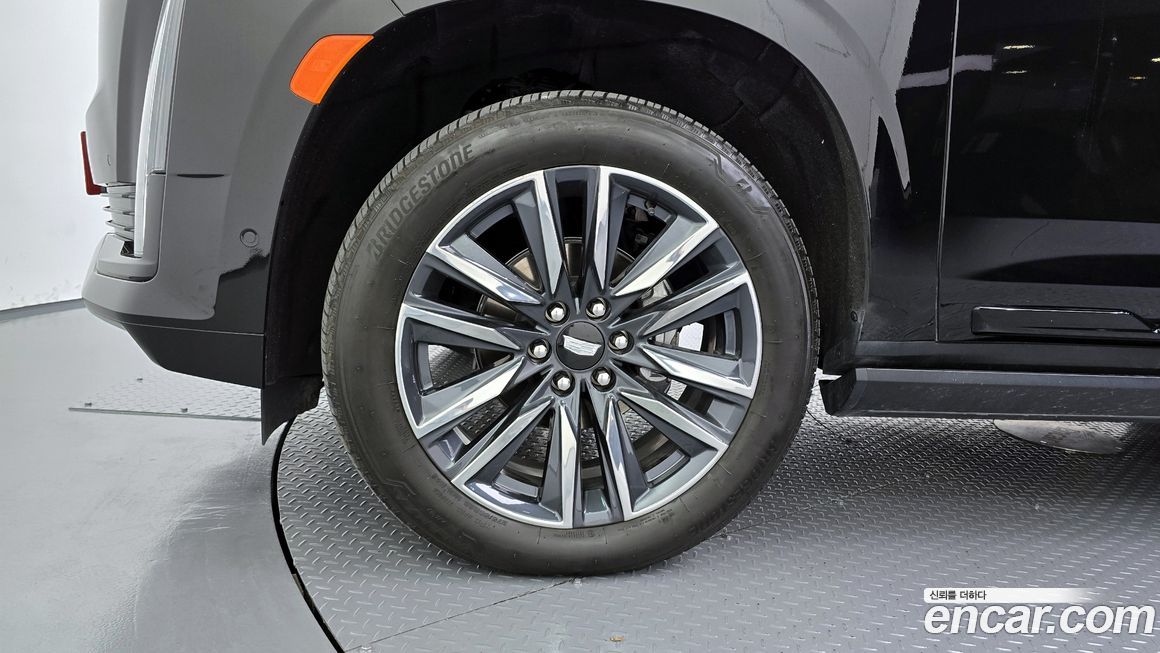 Cadillac Escalade 2024
