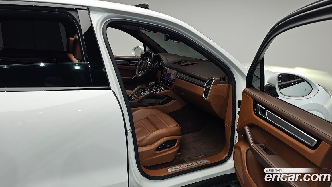Porsche Cayenne 2023