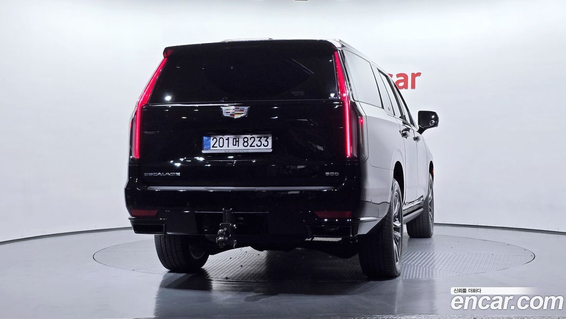Cadillac Escalade 2024