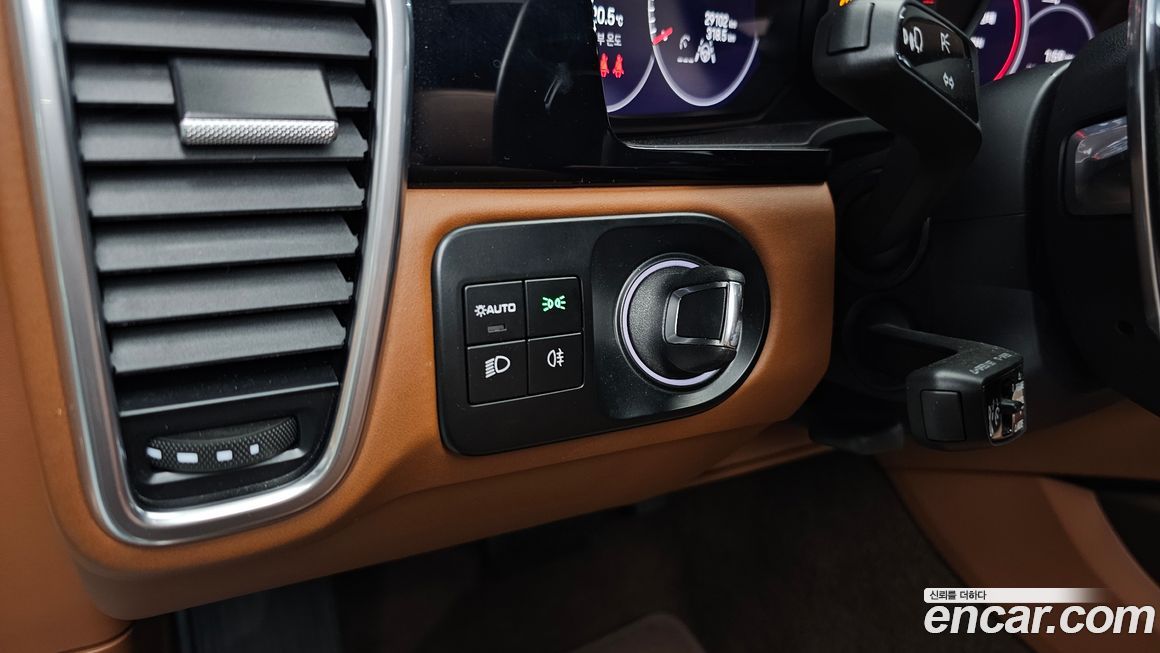 Porsche Cayenne 2023