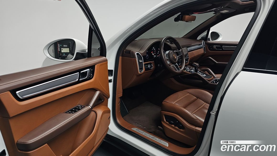 Porsche Cayenne 2023