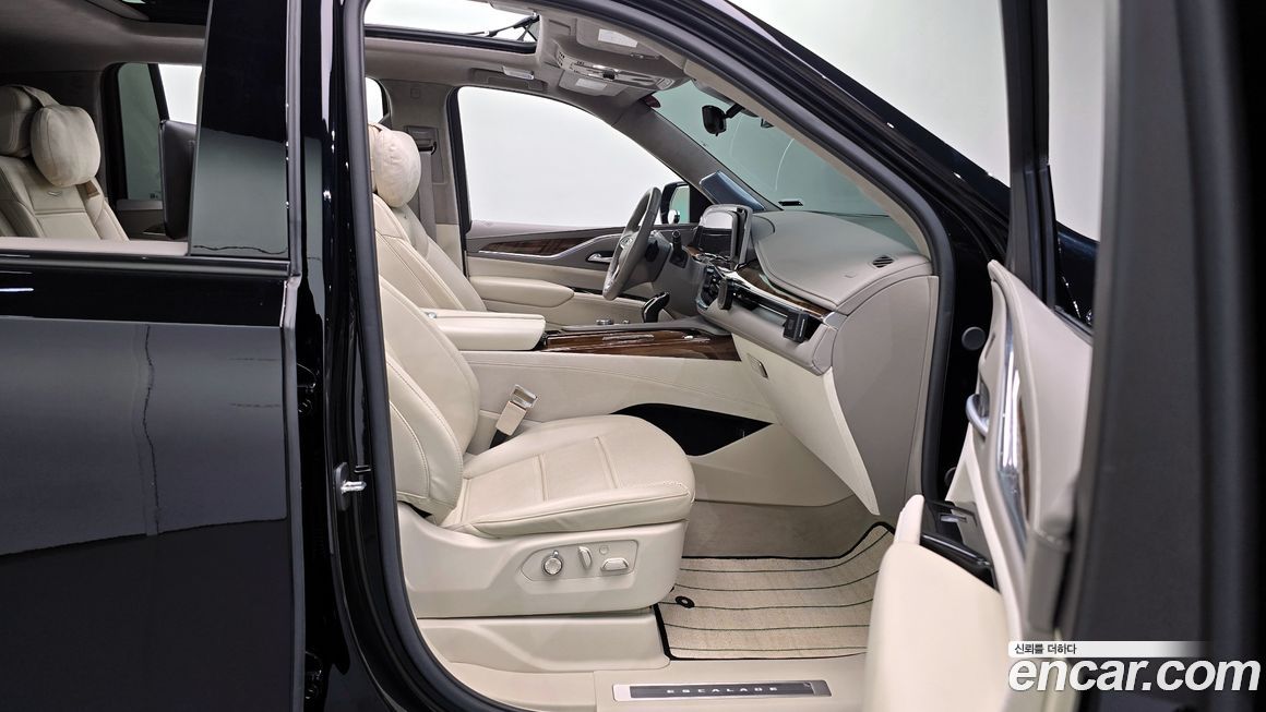 Cadillac Escalade 2024