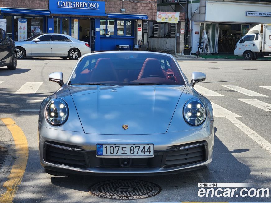 Porsche 911 2024