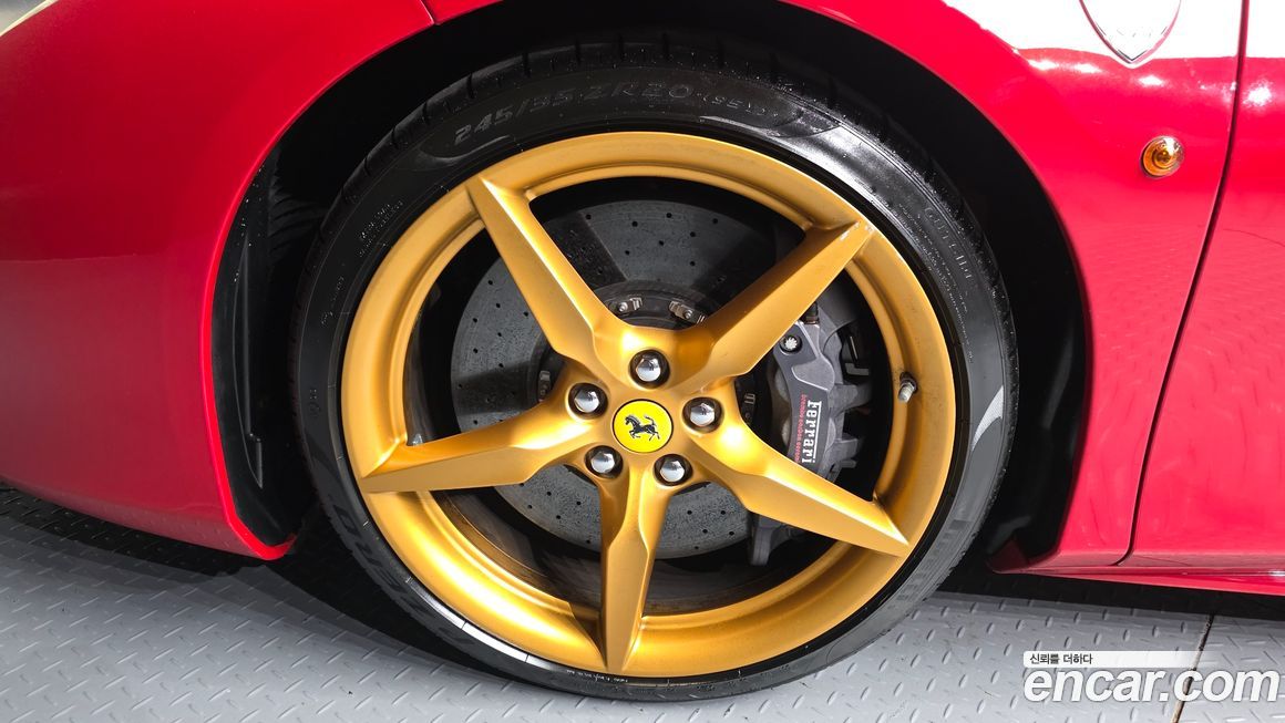 Ferrari 488 2019