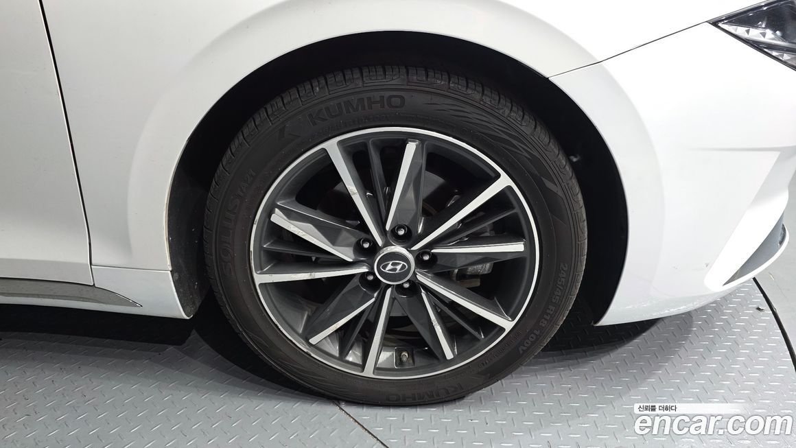 Hyundai Grandeur 2022