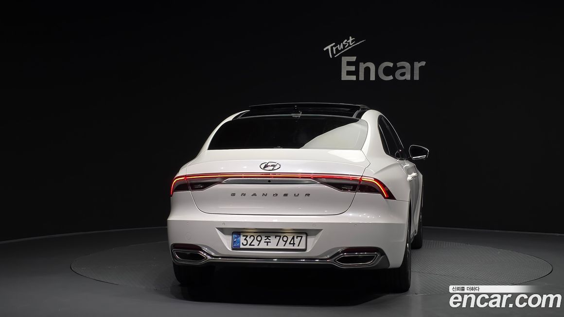 Hyundai Grandeur 2022