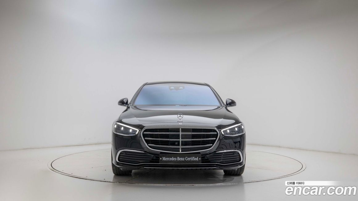 Mercedes-Benz S-Class 2026