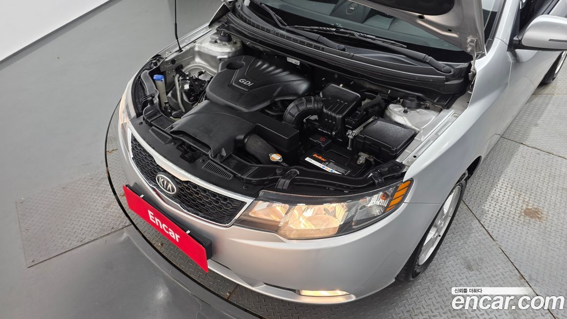 Kia Porte 2012