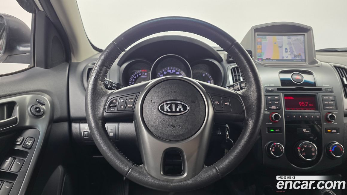 Kia Porte 2012