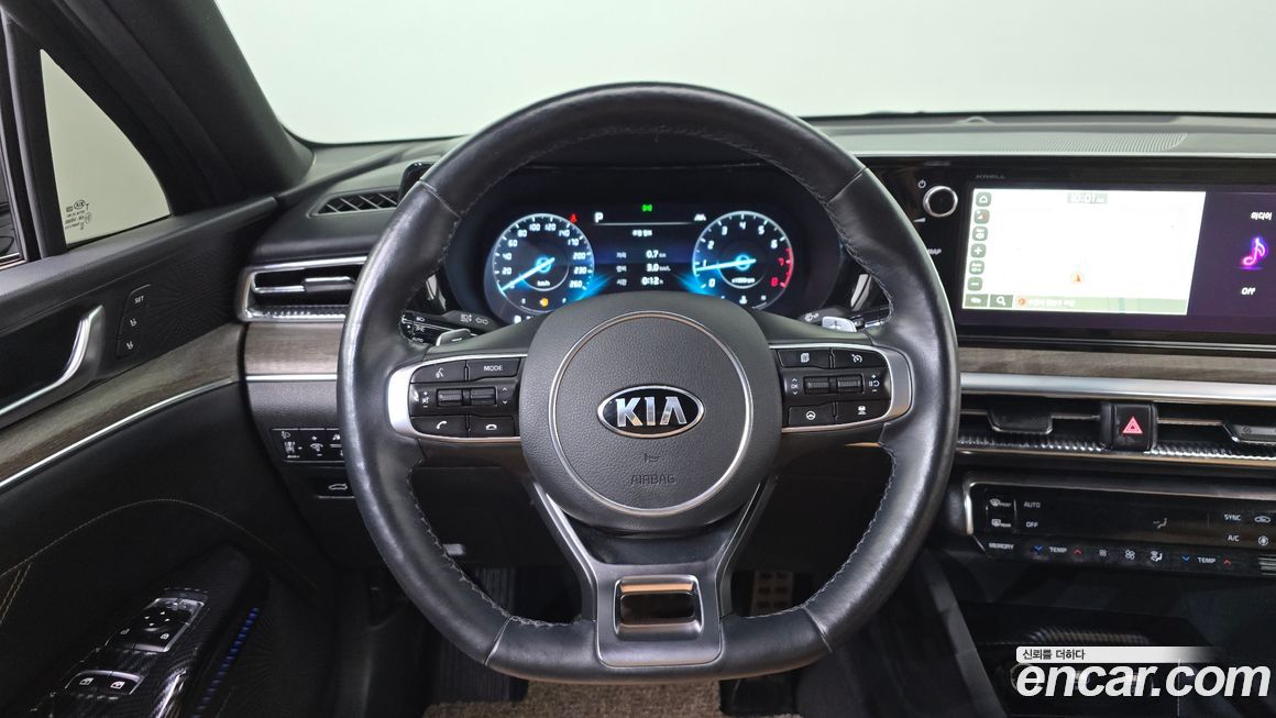 Kia K5 2021