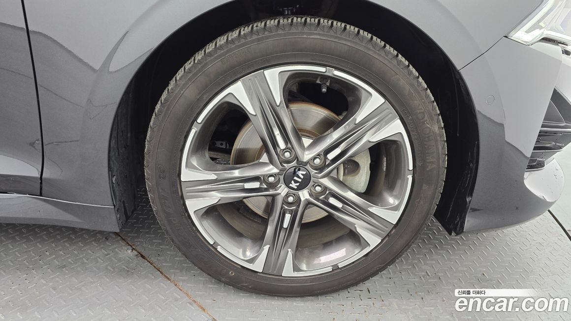 Kia K5 2021