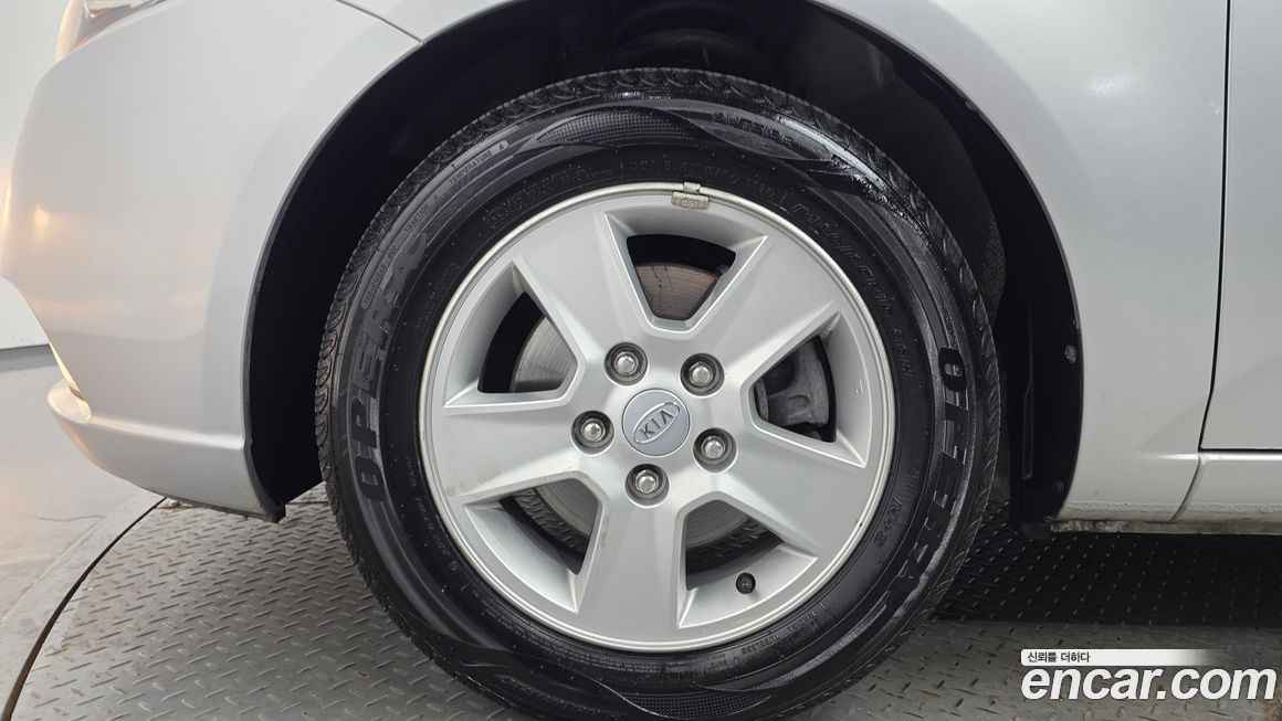 Kia Porte 2012