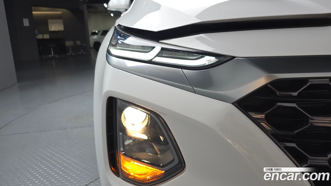 Hyundai Santafe 2020
