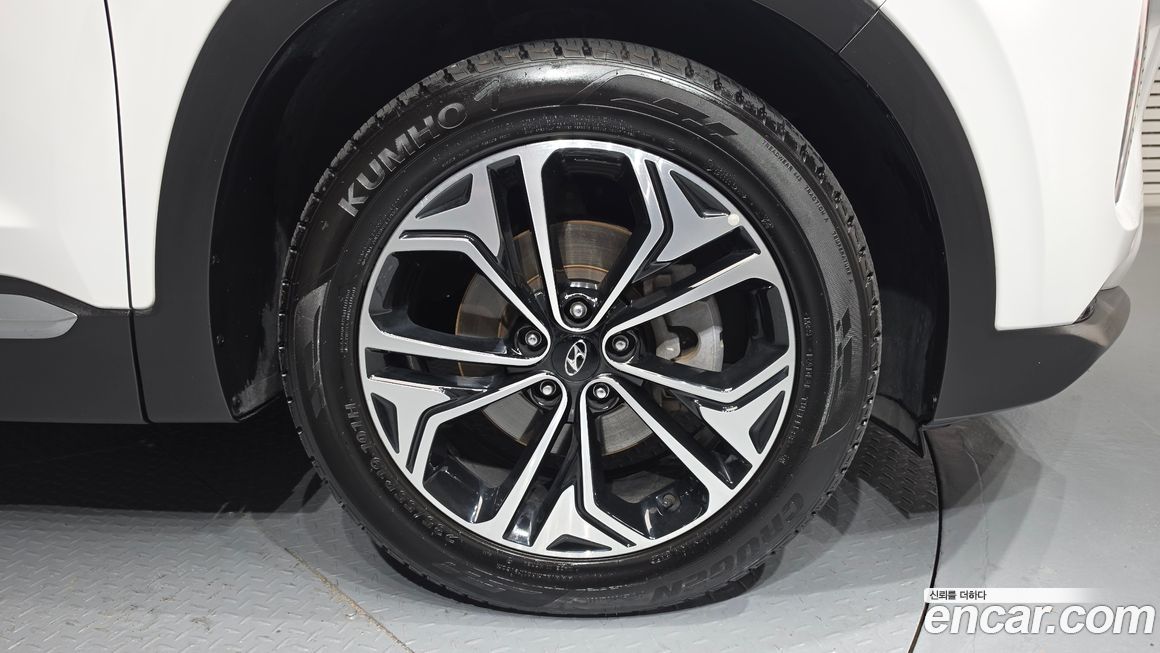 Hyundai Santafe 2020