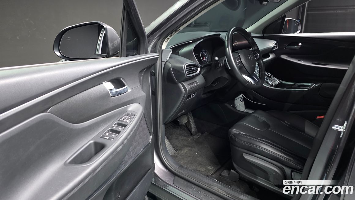 Hyundai Santafe 2022