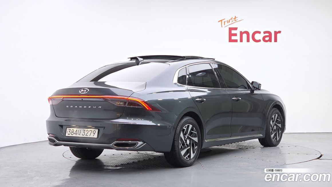 Hyundai Grandeur 2022