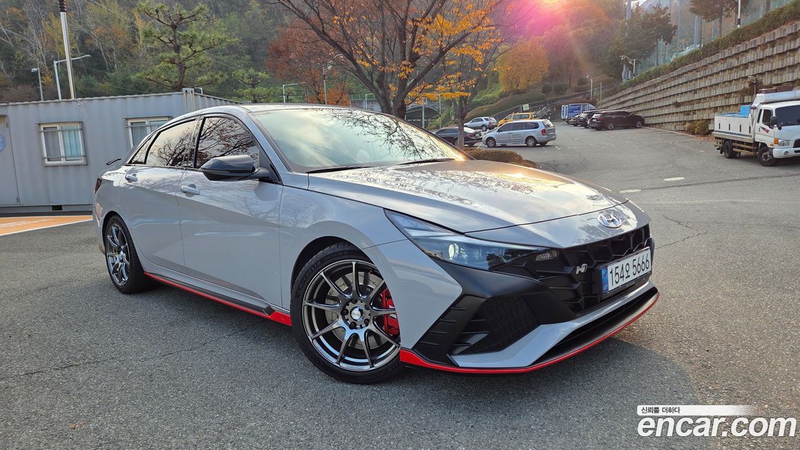 Hyundai AVANTE 2022