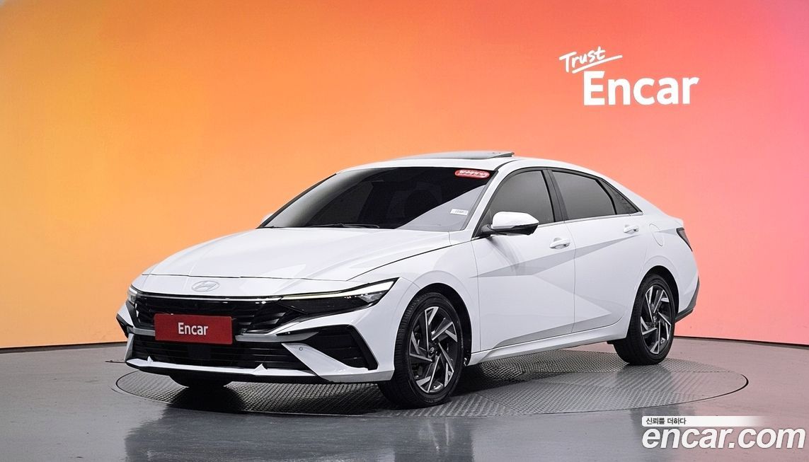 Hyundai AVANTE 2024