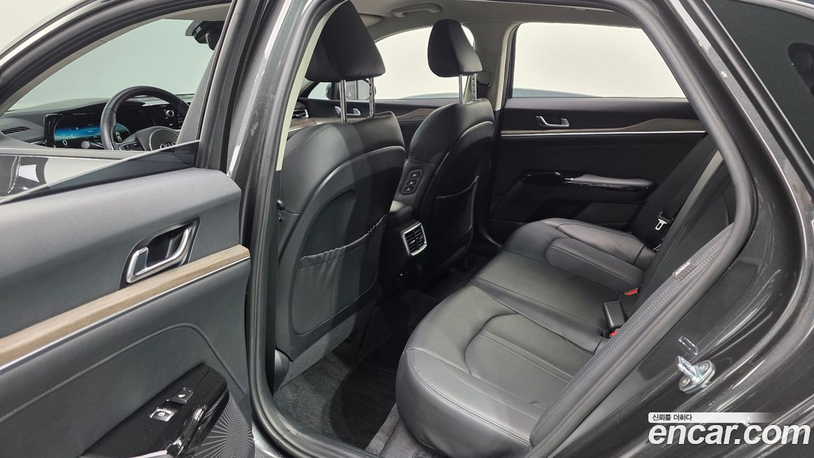 Kia K5 2021