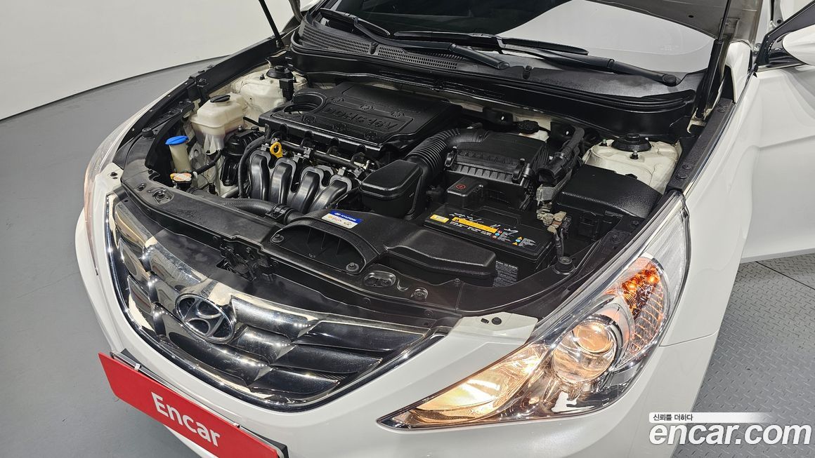 Hyundai Sonata 2011