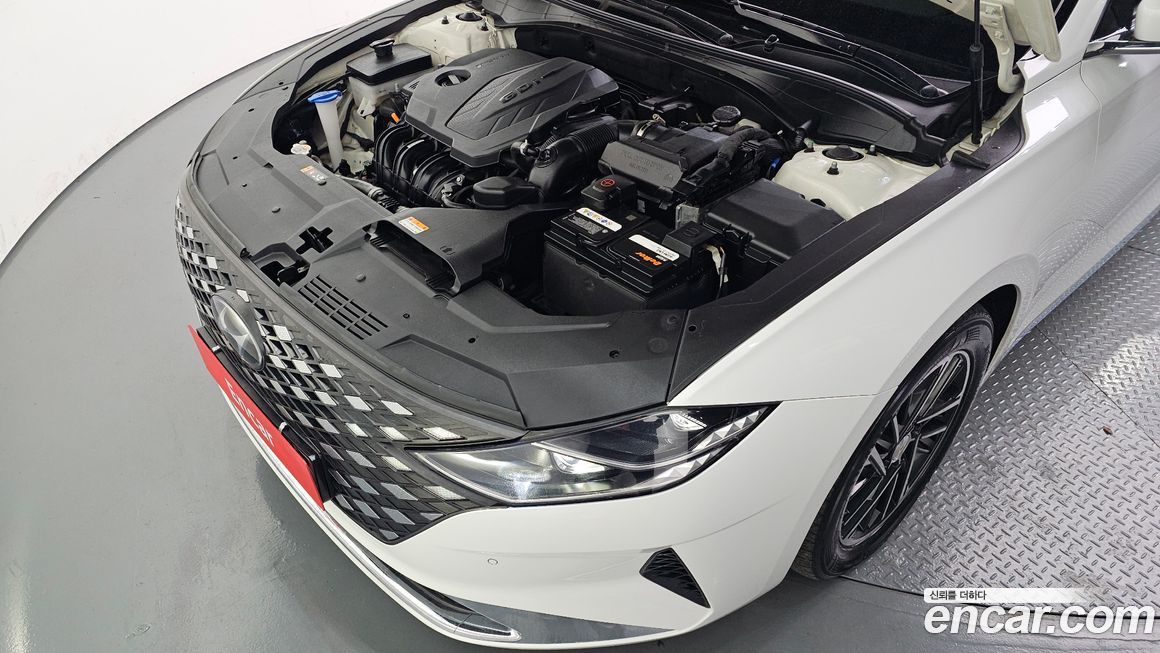 Hyundai Grandeur 2022