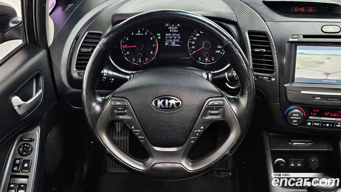 Kia K3 2013