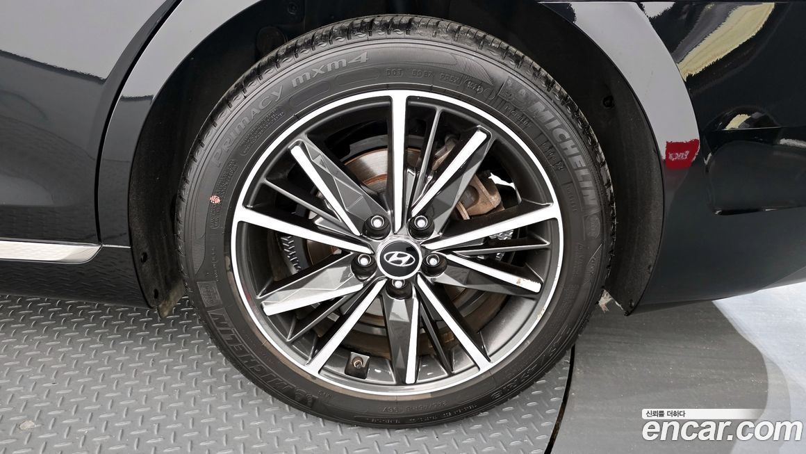 Hyundai Grandeur 2022