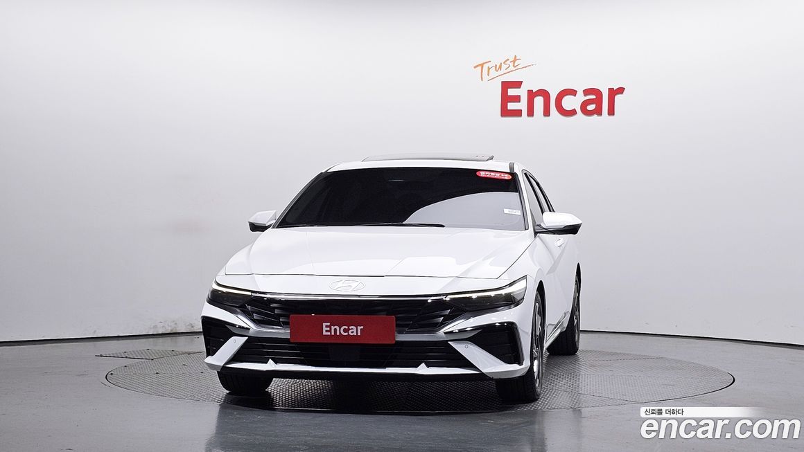 Hyundai AVANTE 2024