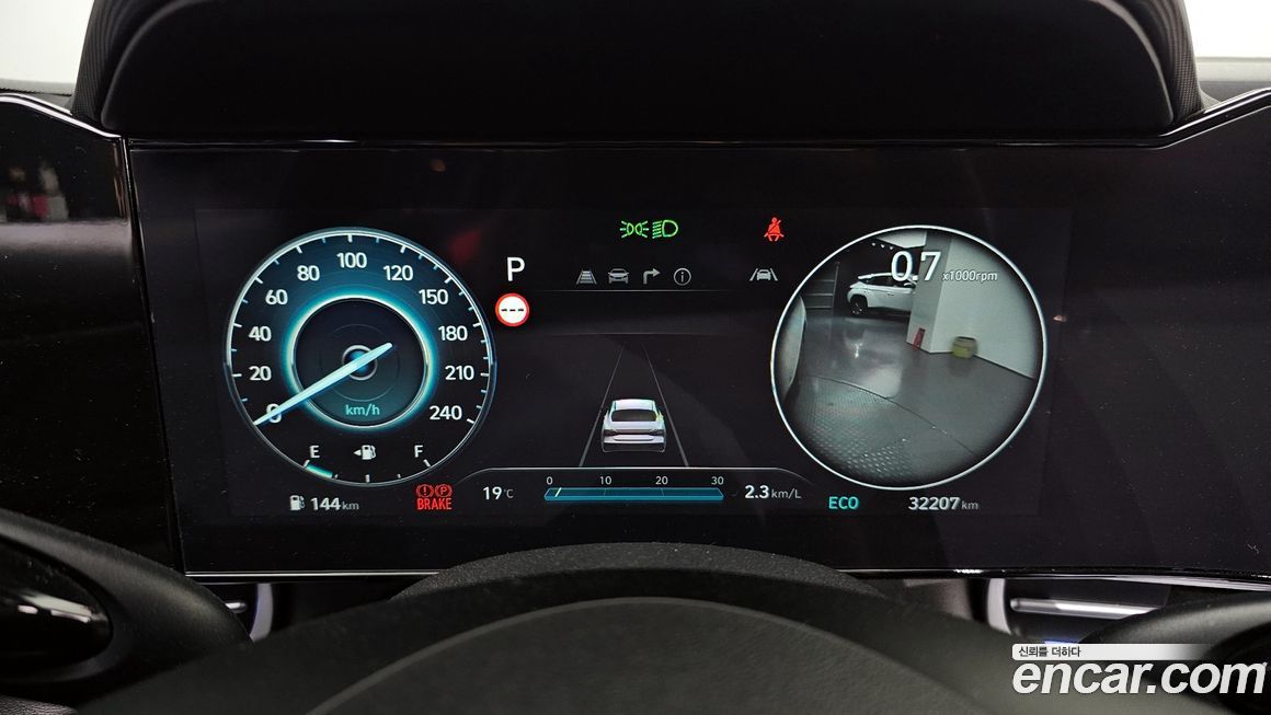 Hyundai AVANTE 2024