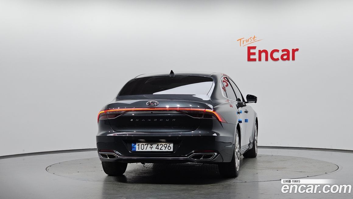 Hyundai Grandeur 2022