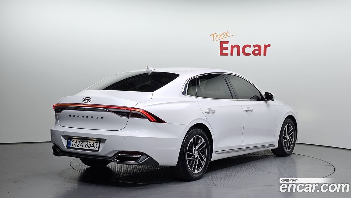 Hyundai Grandeur 2022