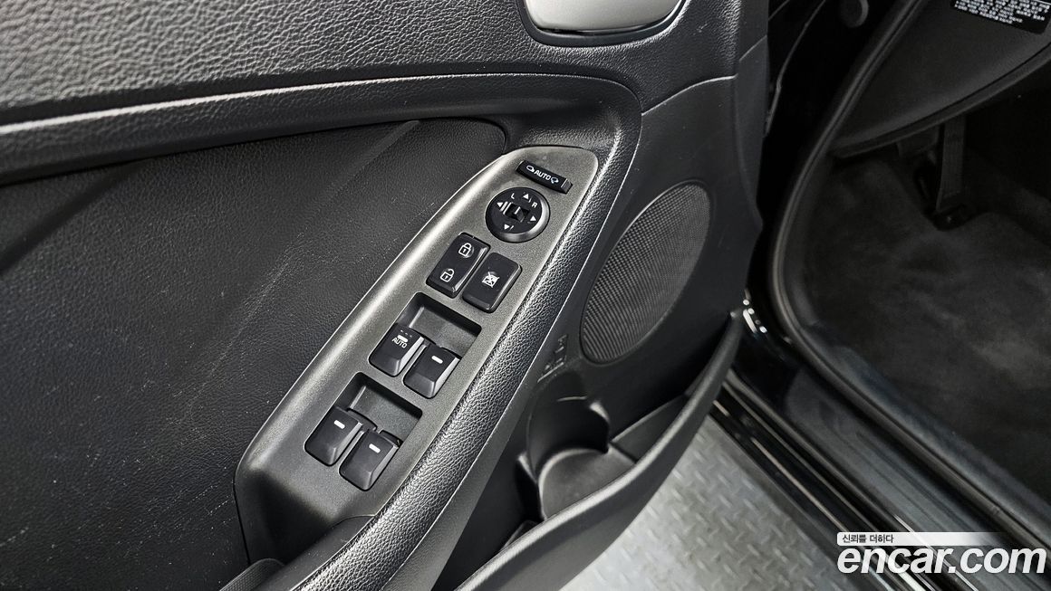 Kia K3 2013