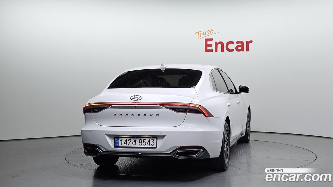 Hyundai Grandeur 2022