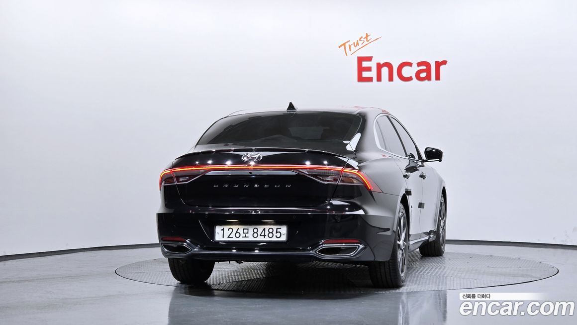 Hyundai Grandeur 2022