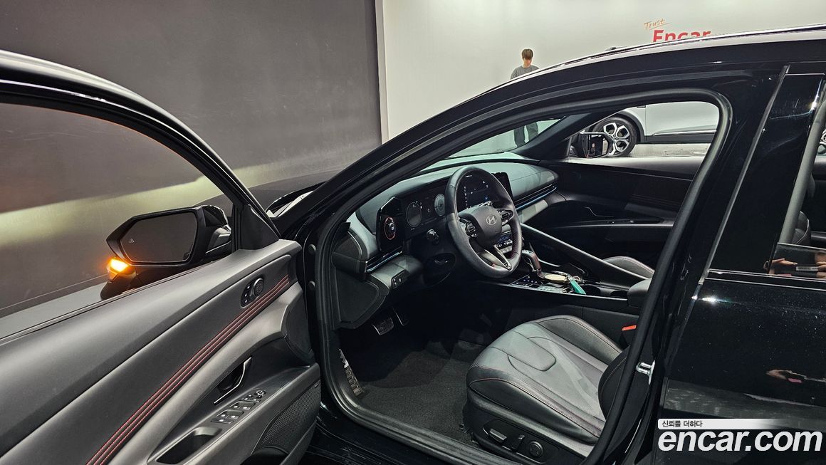 Hyundai AVANTE 2024