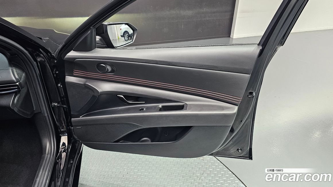 Hyundai AVANTE 2024