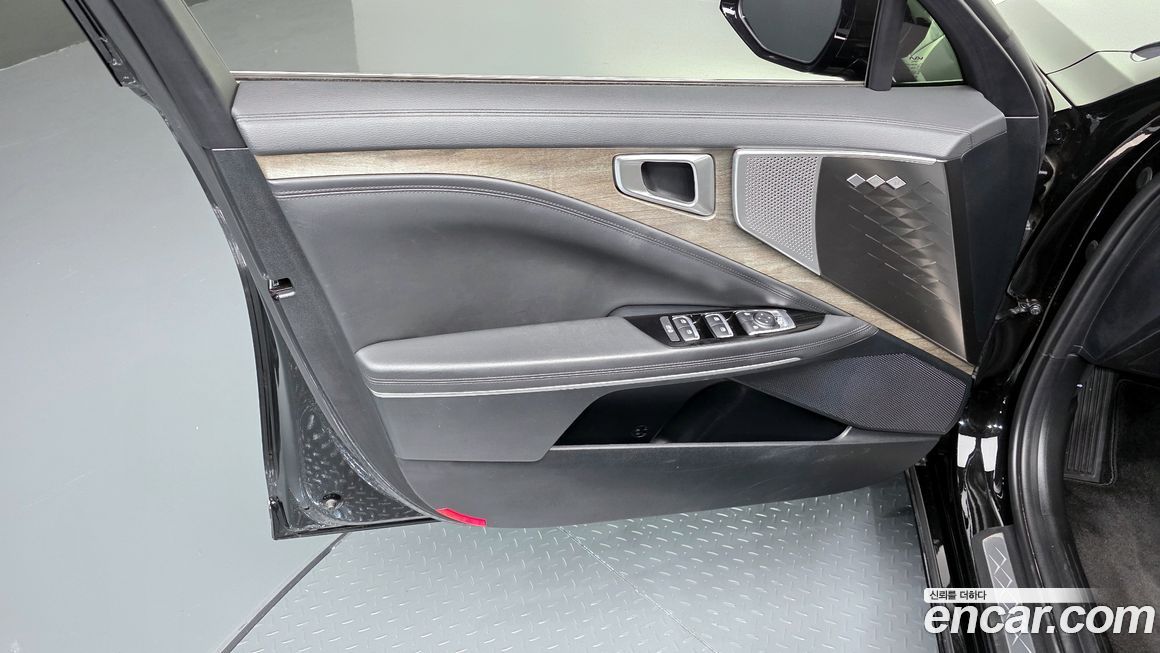 Kia K8 2023
