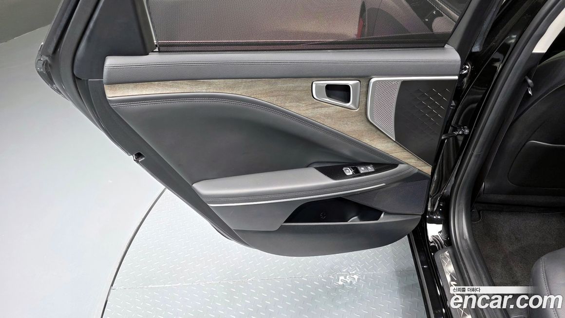 Kia K8 2023