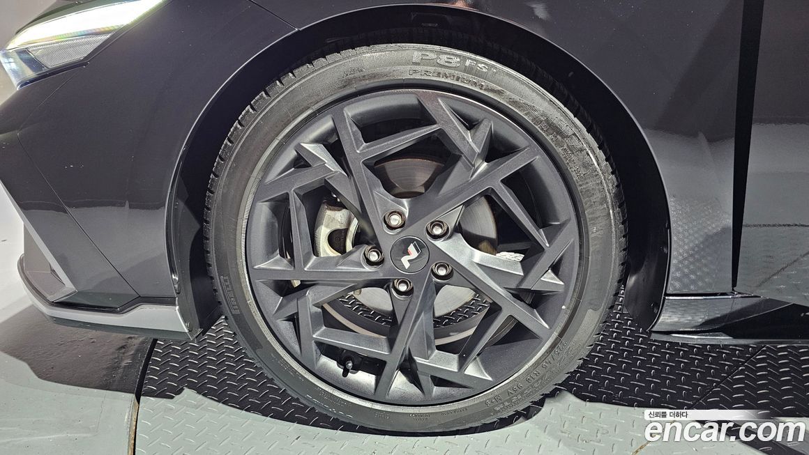 Hyundai AVANTE 2024