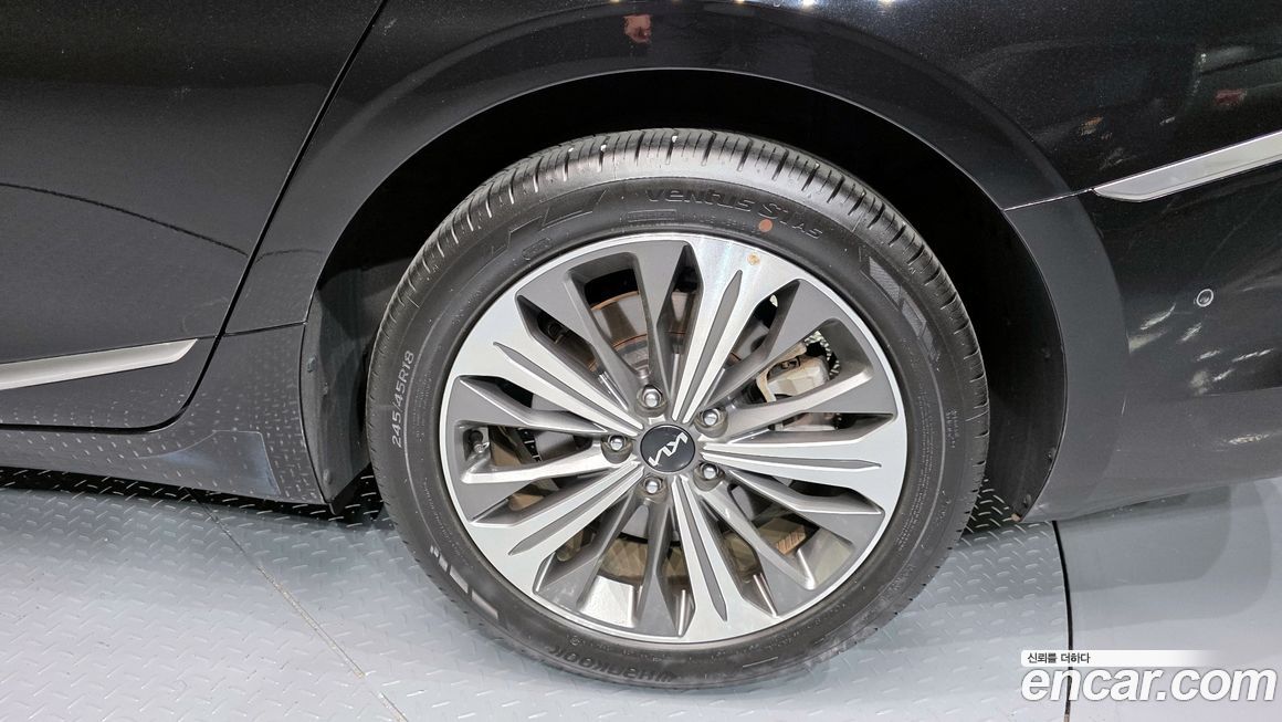 Kia K8 2023