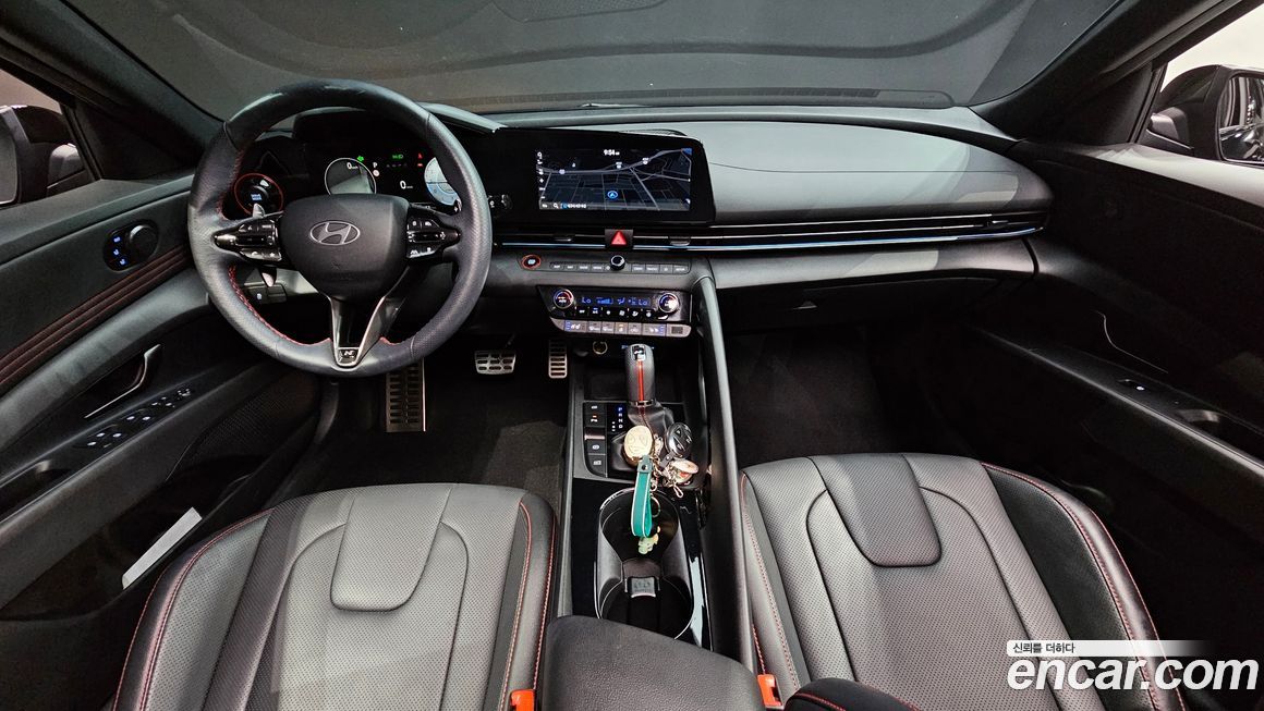 Hyundai AVANTE 2024